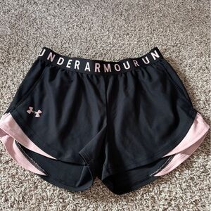 Under Armour Women's Play Up 3.0 Twist Shorts black/pink size medium